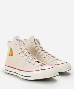 Yonderyarn.shop10426383c6 1